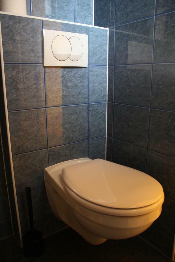 Kedvenc Vendeghaz Hotell Miskolc Exteriör bild